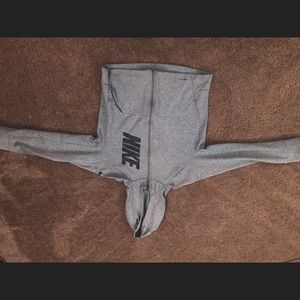 Nike zip up hoddie